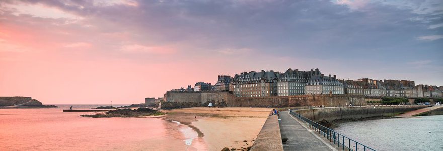 Vacances d'été à Saint-Malo